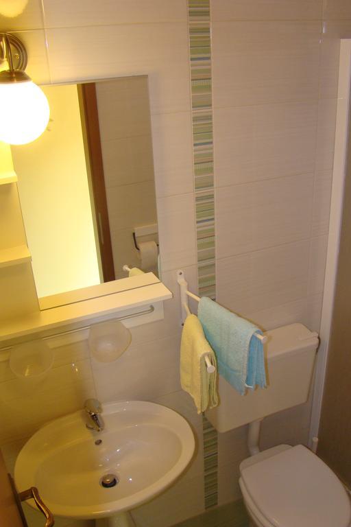 Apartments Renata - Brseč Cameră foto