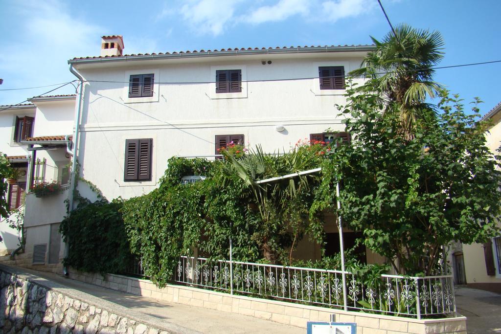 Apartments Renata - Brseč Exterior foto